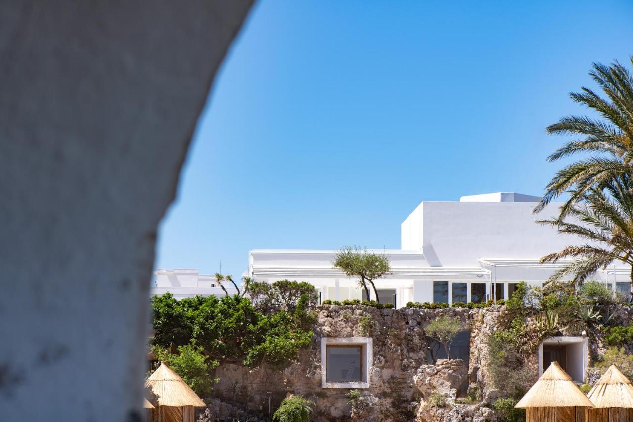 Grotta Palazzese Beach Hotel Polignano a Mare Exterior photo