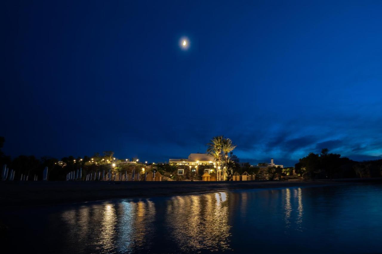 Grotta Palazzese Beach Hotel Polignano a Mare Exterior photo