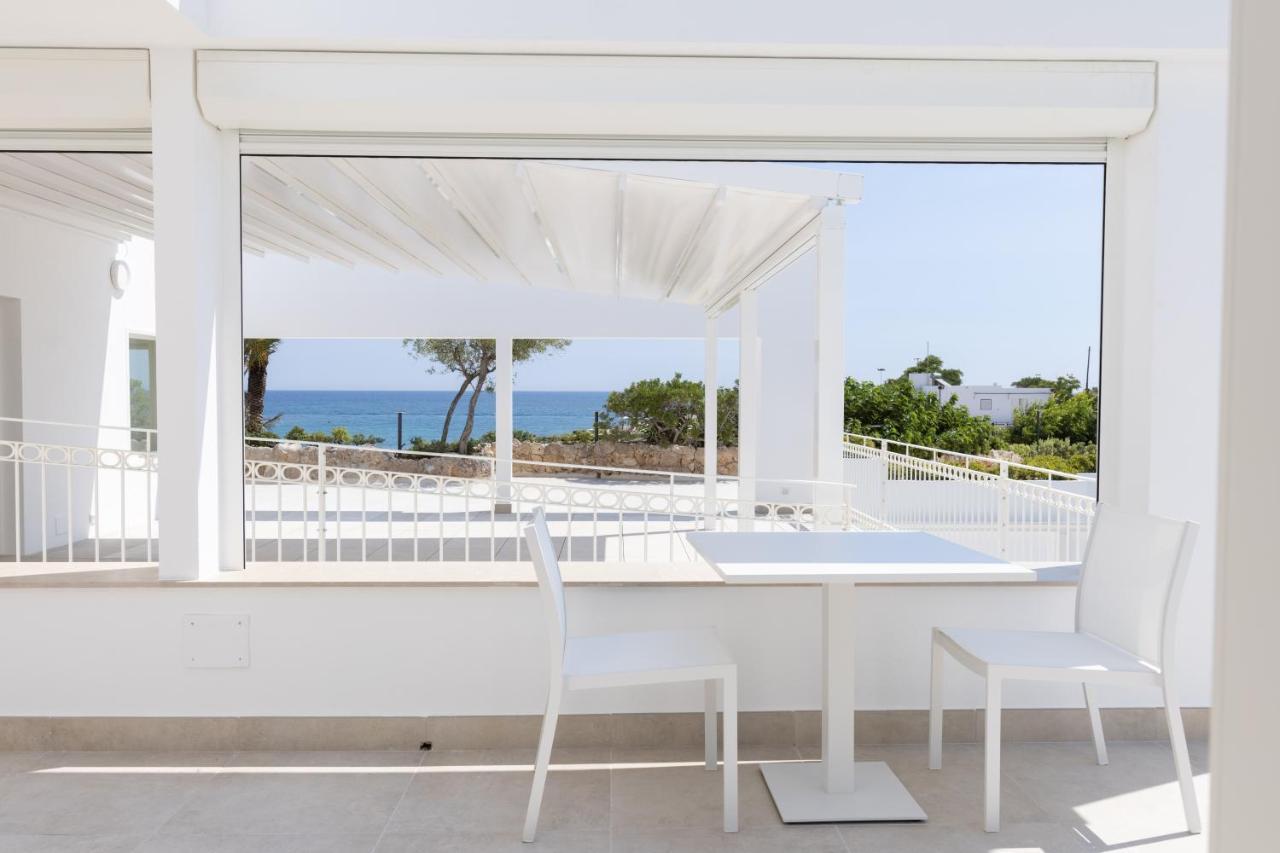 Grotta Palazzese Beach Hotel Polignano a Mare Exterior photo