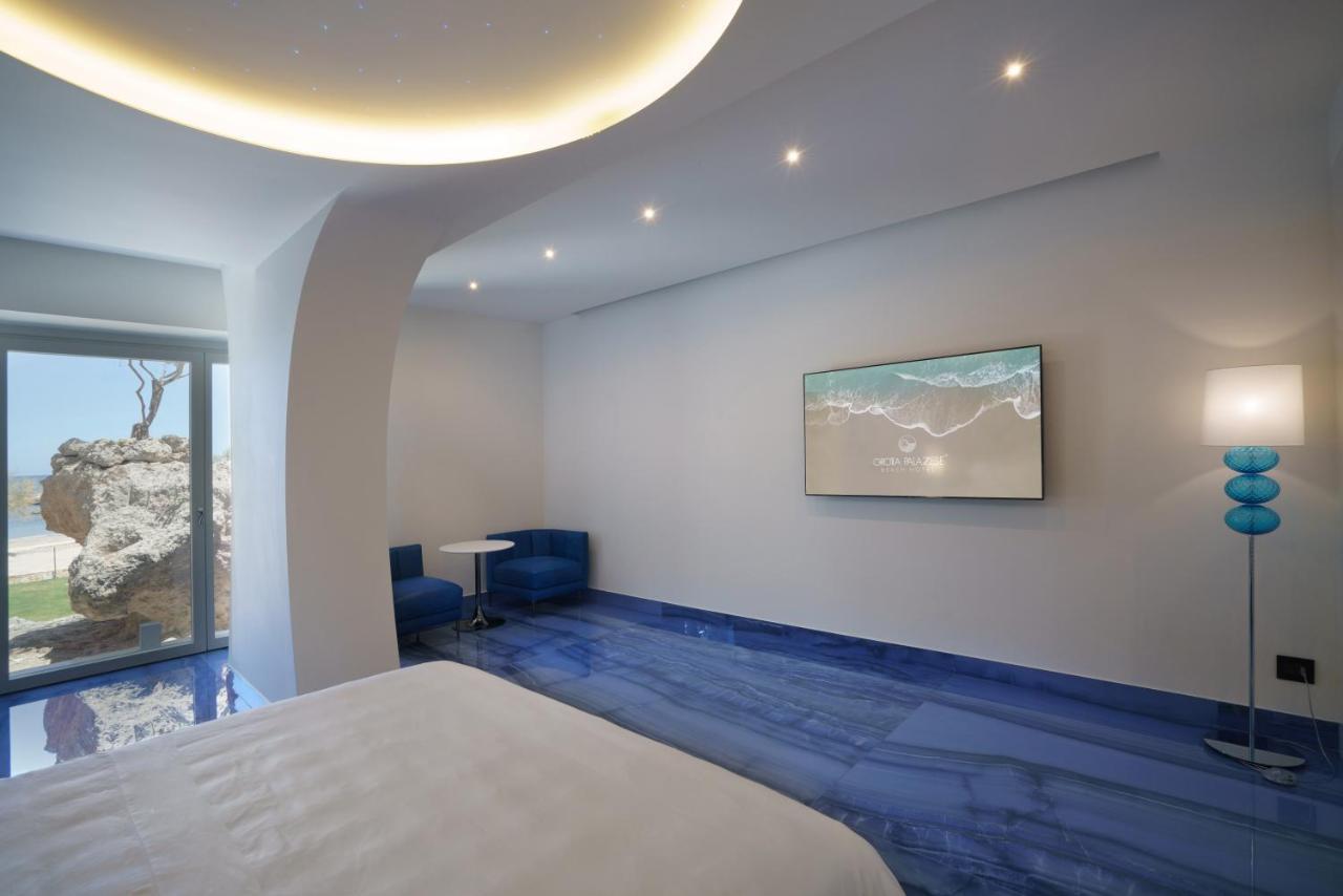 Grotta Palazzese Beach Hotel Polignano a Mare Exterior photo