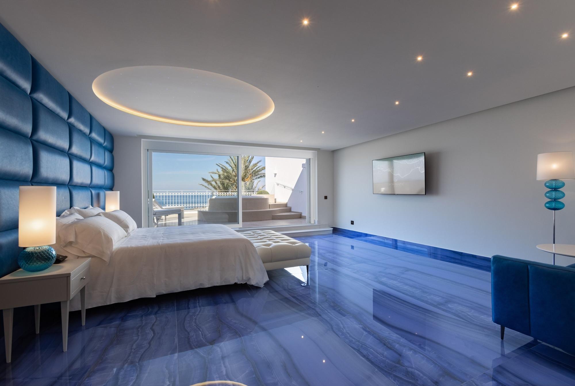Grotta Palazzese Beach Hotel Polignano a Mare Exterior photo