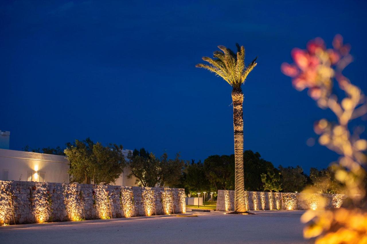 Grotta Palazzese Beach Hotel Polignano a Mare Exterior photo