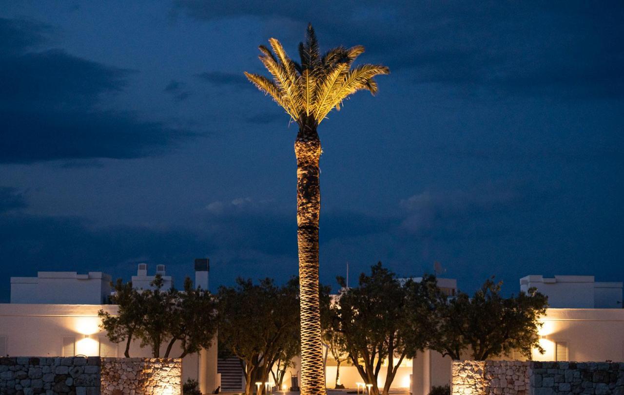 Grotta Palazzese Beach Hotel Polignano a Mare Exterior photo
