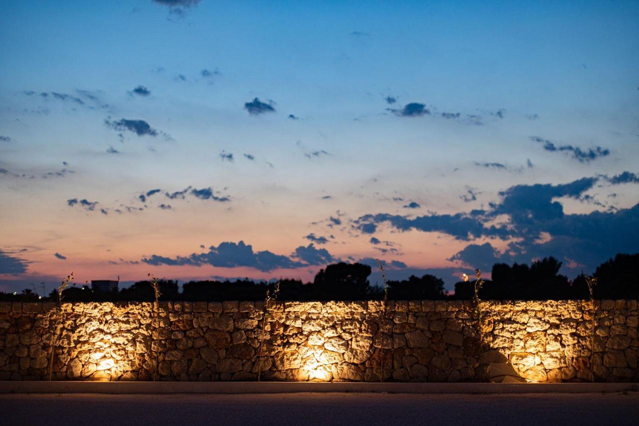 Grotta Palazzese Beach Hotel Polignano a Mare Exterior photo