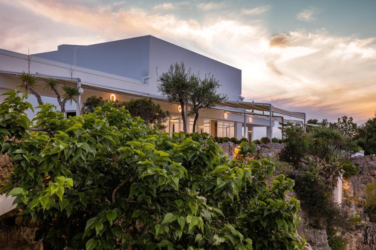 Grotta Palazzese Beach Hotel Polignano a Mare Exterior photo